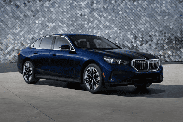 Service Provider of BMW 5 Series Wedding Car Rental in New Delhi, Delhi, India.