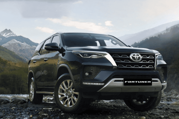 Service Provider of Toyota Fortuner Wedding Car Rental in New Delhi, Delhi, India.